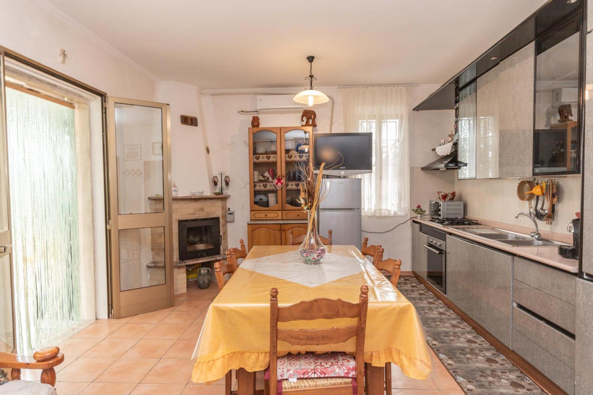Macchia Verde Monte SantʼAngelo Εξωτερικό φωτογραφία