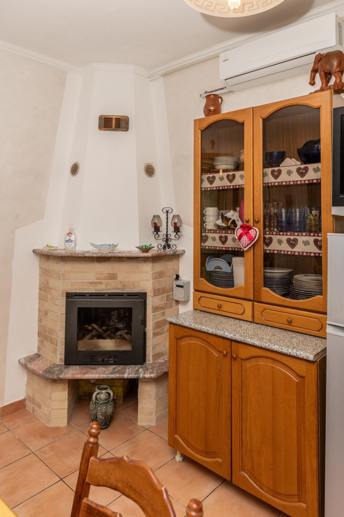 Macchia Verde Monte SantʼAngelo Εξωτερικό φωτογραφία